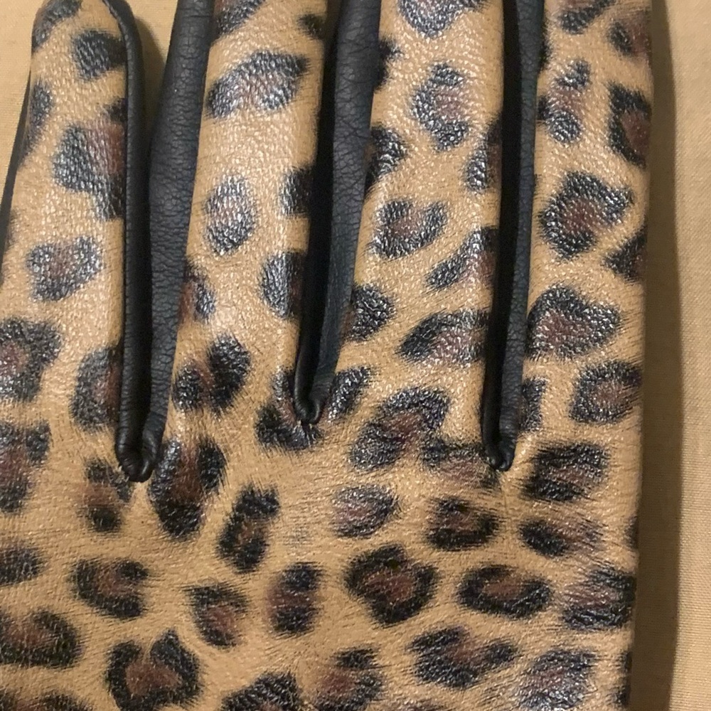 Cute gloves - Picture 3 of 4